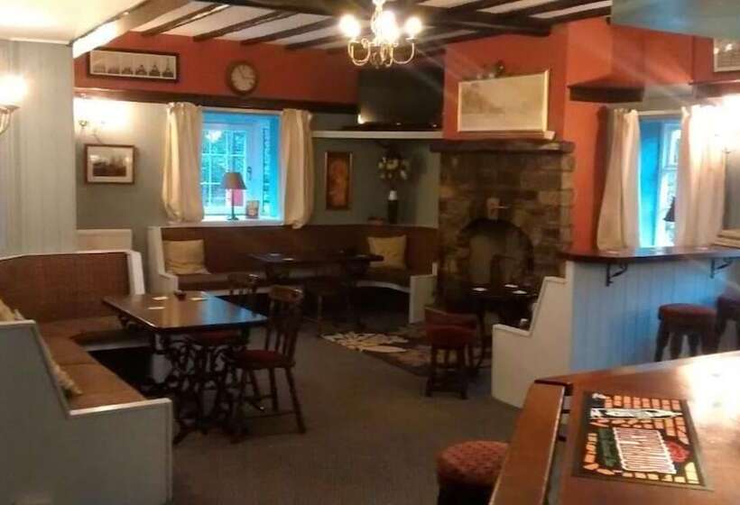 مبيت وإفطار Spring Grove Tavern