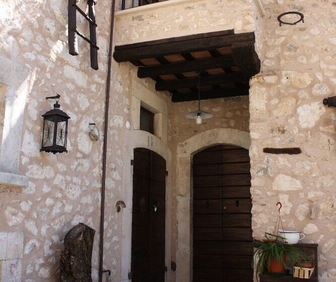 민박 La Casa Sù Le Dimore Del Borgo