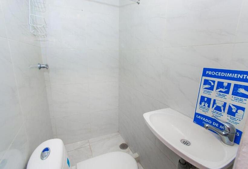 تختخواب و صبحانه Mauricio Babilonia