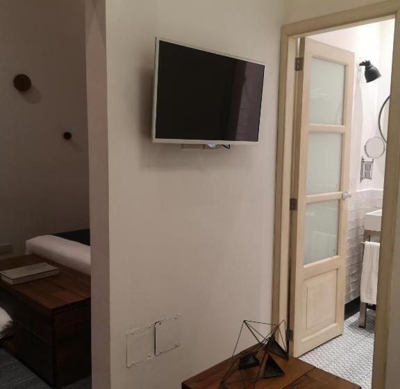 هتل Carlota Sustainable Design