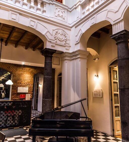 هتل Carlota Sustainable Design