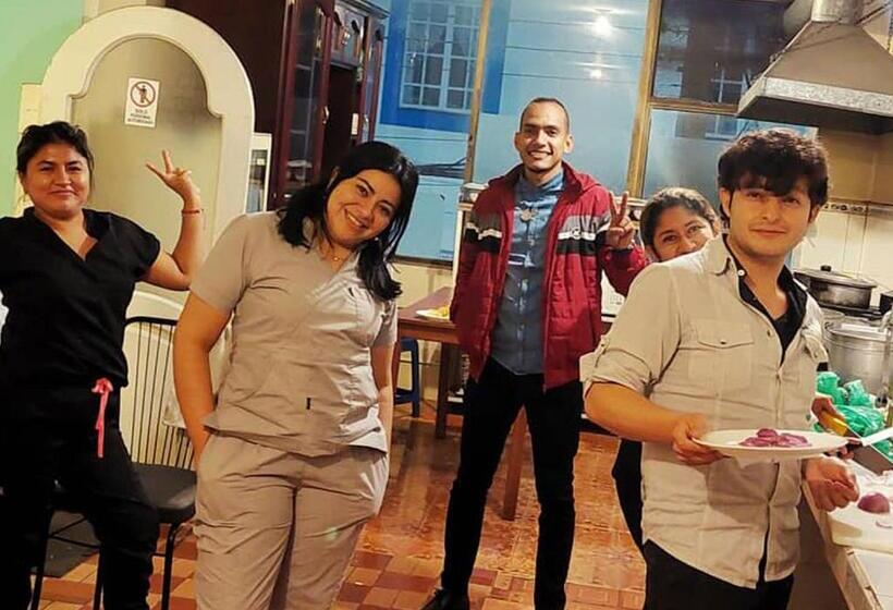 هتل La Merced Plaza Hospedaje