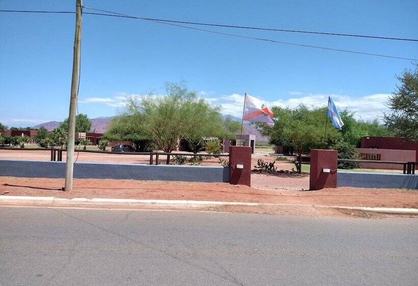 ホテル Boutique Canon De Talampaya