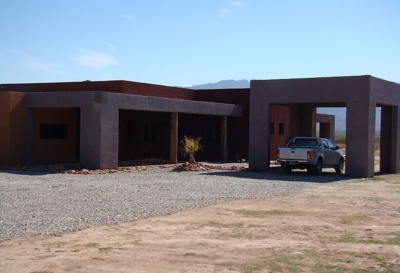 ホテル Boutique Canon De Talampaya