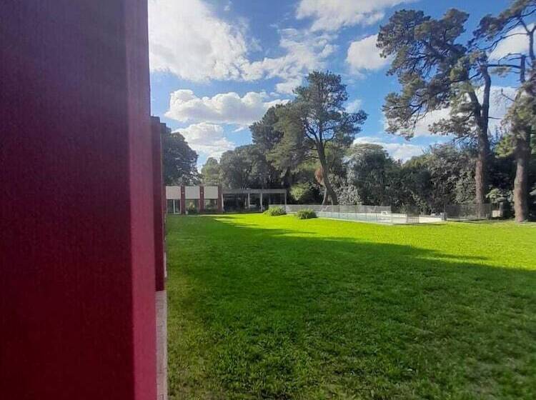 Hotel Mi Espacio Sur