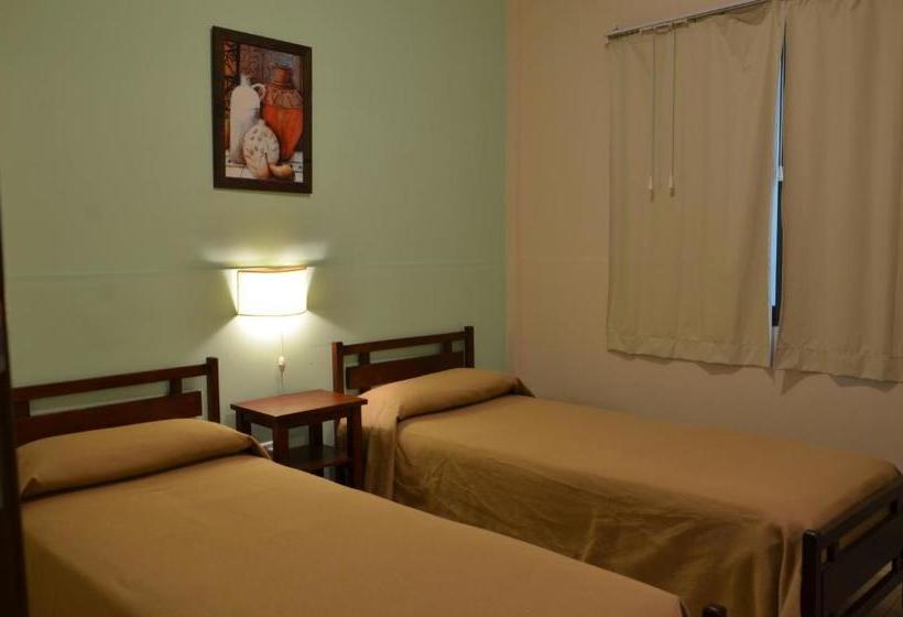 فندق Portal Del Río