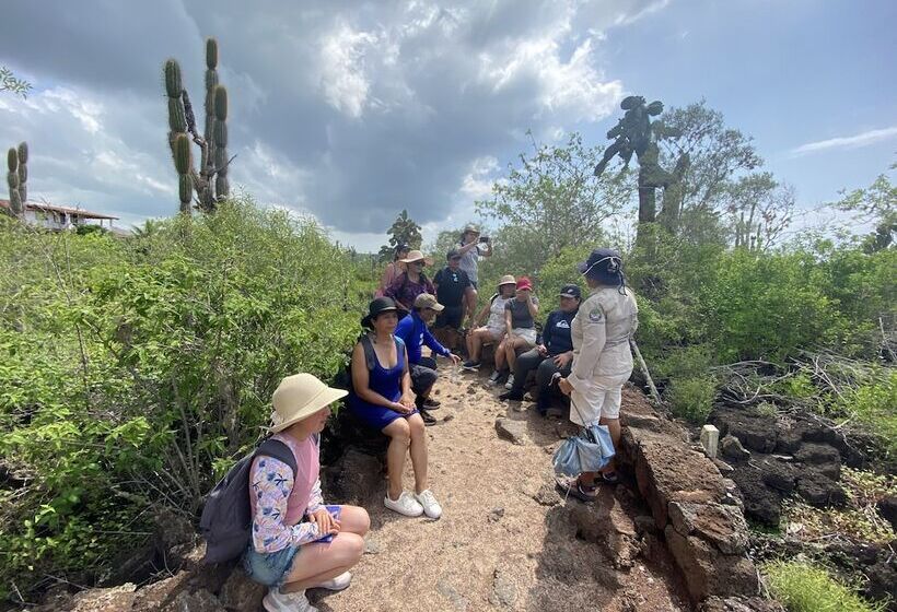 هتل Galapagos Tortuga Bay