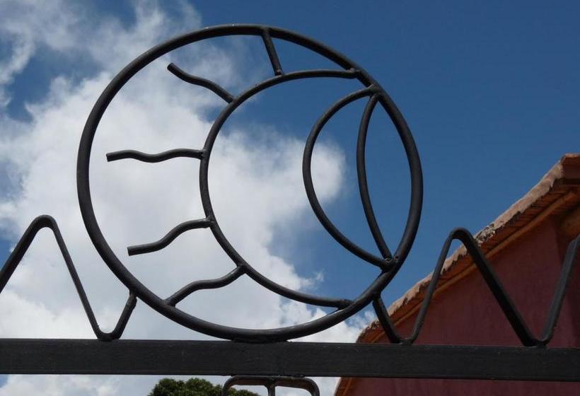 اقامتگاه Cabañas Luna Y Sol