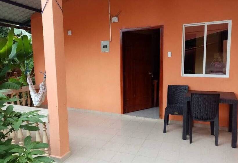 هاستل Hostal Tena ñaui