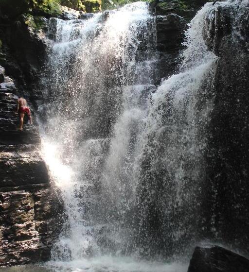 هاستل Hostal Tena ñaui