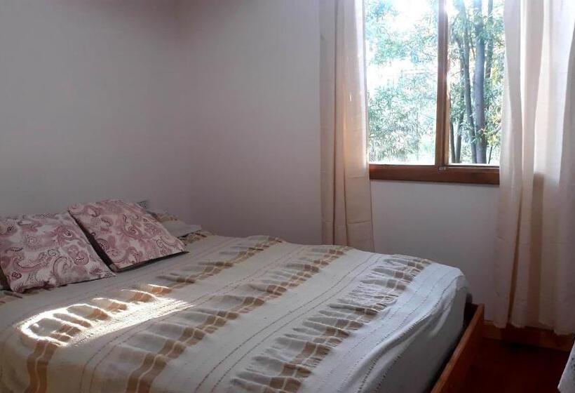 تختخواب و صبحانه Cabañas Las Moras