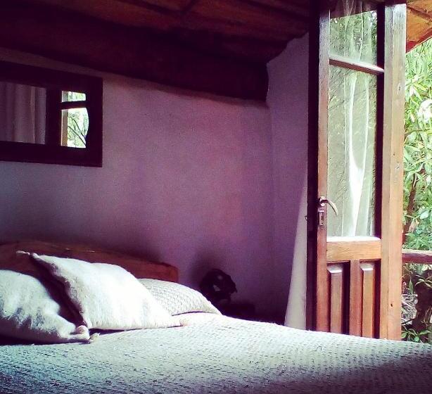 تختخواب و صبحانه Cabañas Las Moras