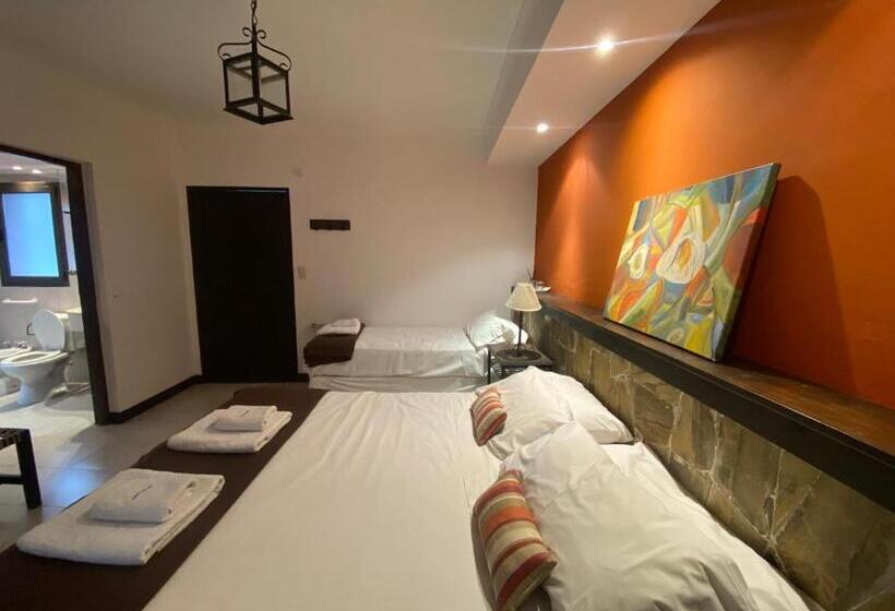 تختخواب و صبحانه Las Chirimoyas