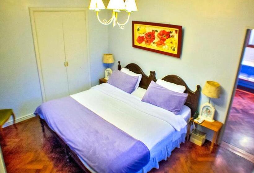 Bernie S Bed & Breakfast , A 3 Kilometros Del Aerop Ezeiza, Van ,in Out, Free Ezeiza Airport