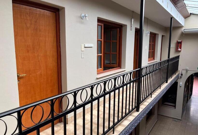 Ferienhaus Hostel Salta