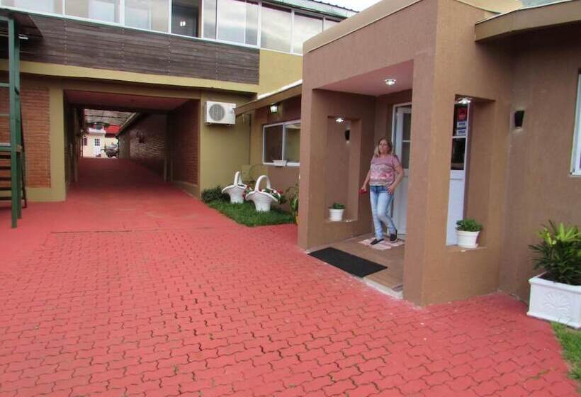 هتل Altos Del Iguazu
