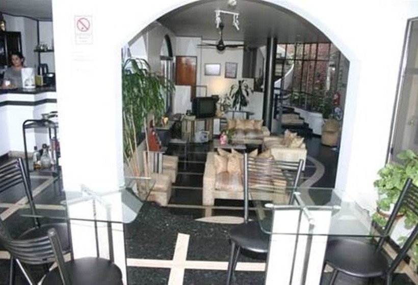 هتل Del Boulevard