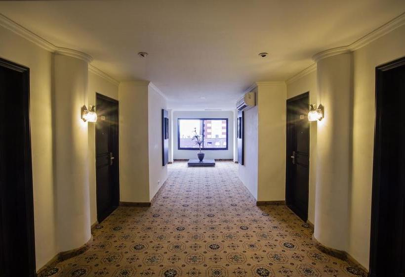 Fotos del hotel Kenari Tower:  3