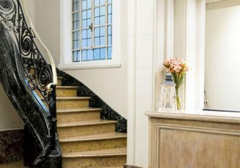 هتل Patios De Recoleta