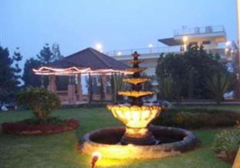 فندق Tangko Inn Resort