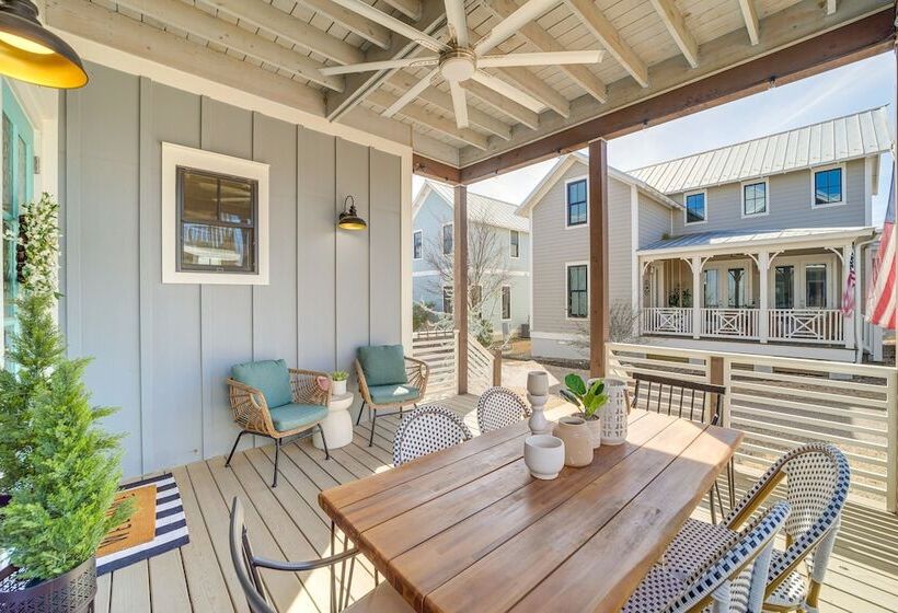 Cozy Carlton Landing Home   Pools & Lake Access