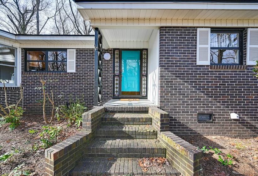 Greenville Home W/ Private Pool: 7 Mi To Downtown
