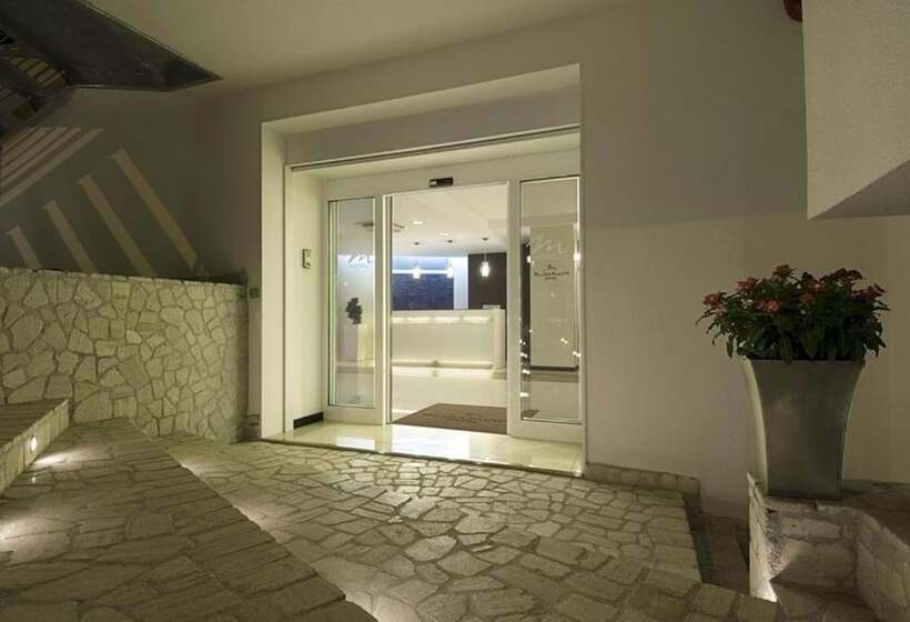 فندق Albergo Miramare Gallipoli