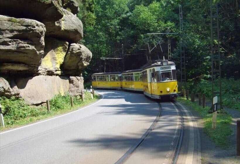 هتل Garni Zum Bären