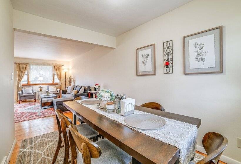 New York Abode: 2 Mi To Binghamton University!