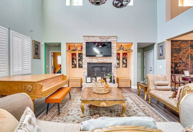 North Las Vegas Home W/ Pool ~ 9 Mi To The Strip!