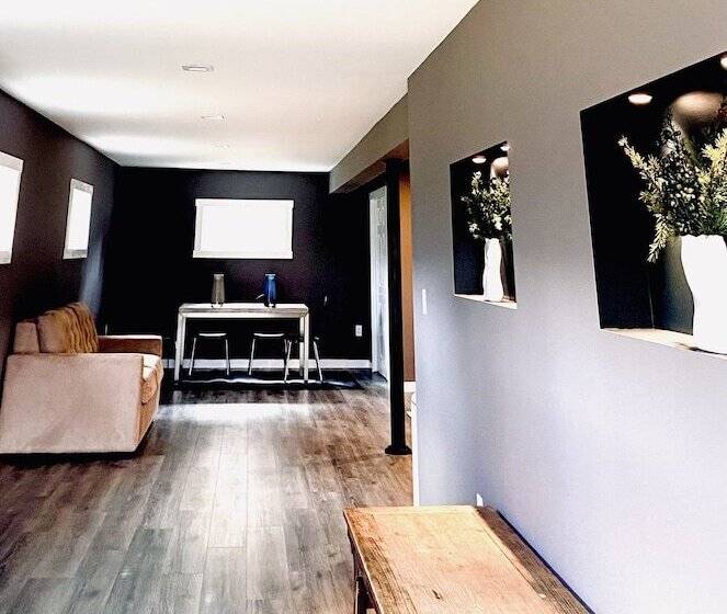 膳宿费 Carriage House 6098