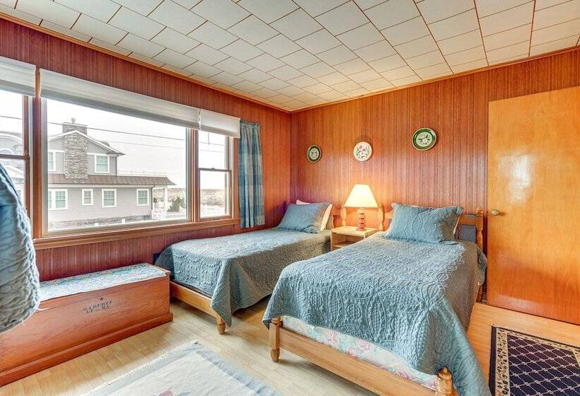 Beachfront Lavallette Home   2 Mi To Casino Pier!