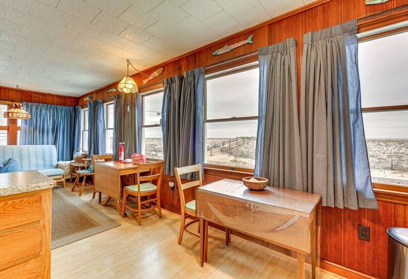 Beachfront Lavallette Home   2 Mi To Casino Pier!