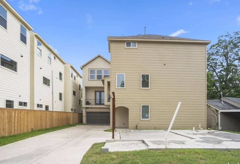 تختخواب و صبحانه Spacious 3 Bed House Near Md Anderson