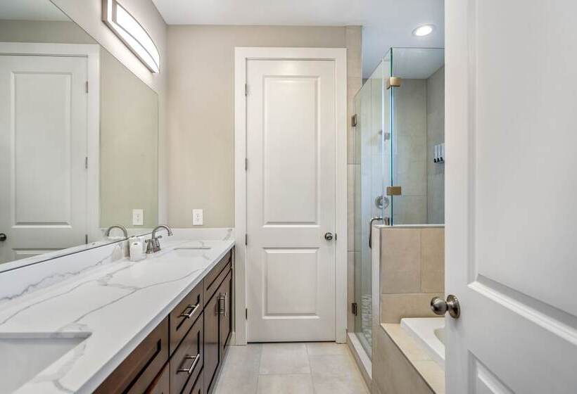 تختخواب و صبحانه Spacious 3 Bed House Near Md Anderson