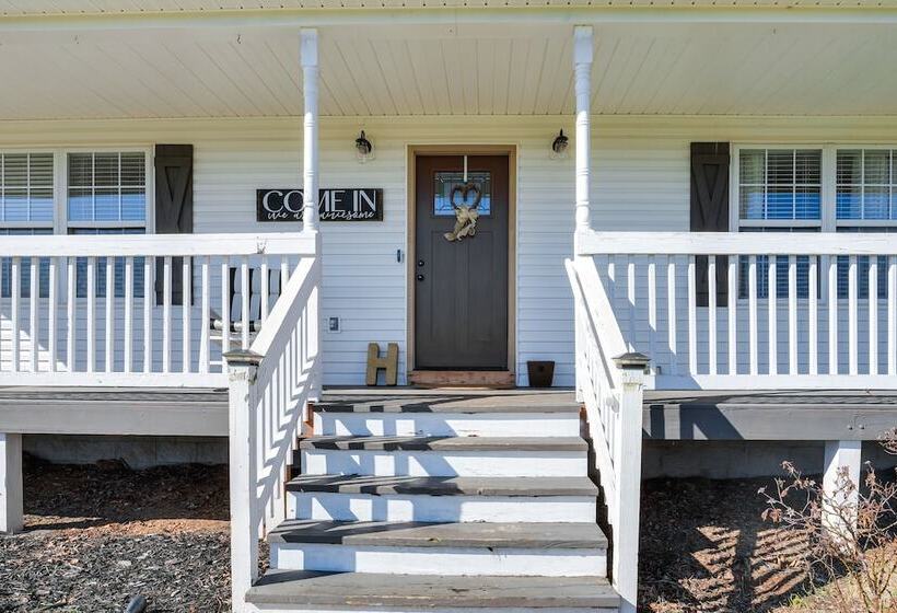 Charming Country Home W/ Deck   20 Mi To Franklin