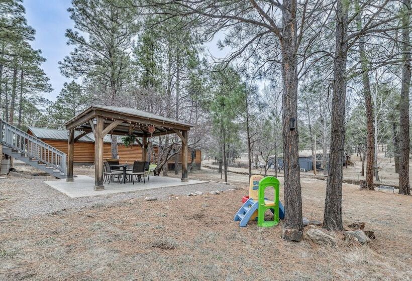 Ruidoso Cabin Retreat W/ Grill, Deck & Gazebo!