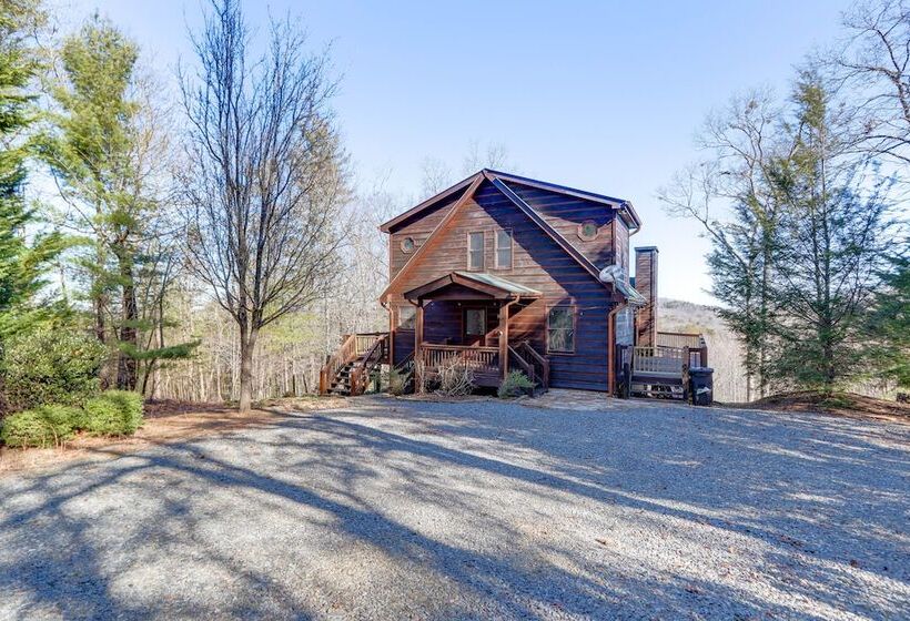 Gorgeous Blue Ridge Mountain Retreat: Deck + View!