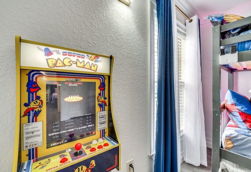 Heated Pool: Davenport Home W/ Xbox & Racing Games