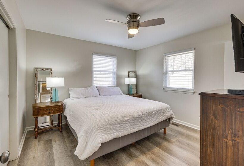 Pet Friendly Fultondale Home ~ 9 Mi To Birmingham!