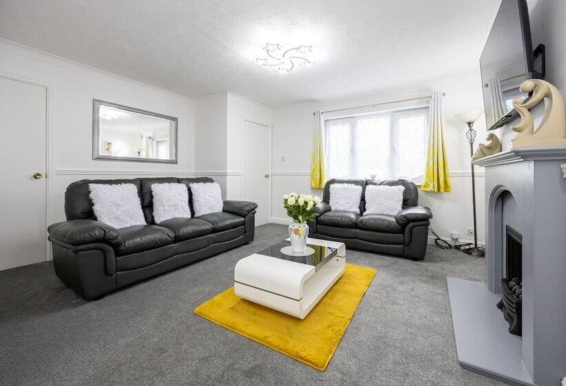 レジデンス Captivating 3 Bed House In Blackburn