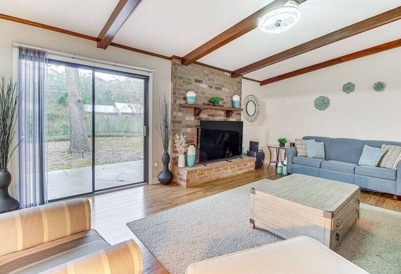 Single Story Savannah Home W/ Private Backyard!