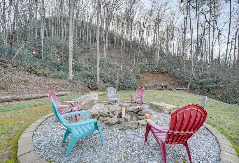 Twin Creeks Lodge  W/ Hot Tub < 1 Mi To Lake!