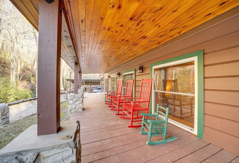 Twin Creeks Lodge  W/ Hot Tub < 1 Mi To Lake!