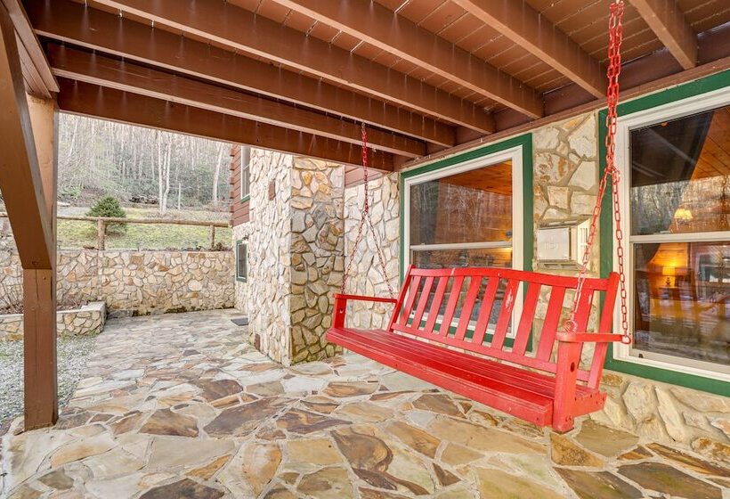 Twin Creeks Lodge  W/ Hot Tub < 1 Mi To Lake!