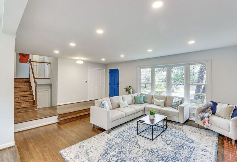 Updated Home W/ Yard ~ 4 Mi To Old Town Alexandria