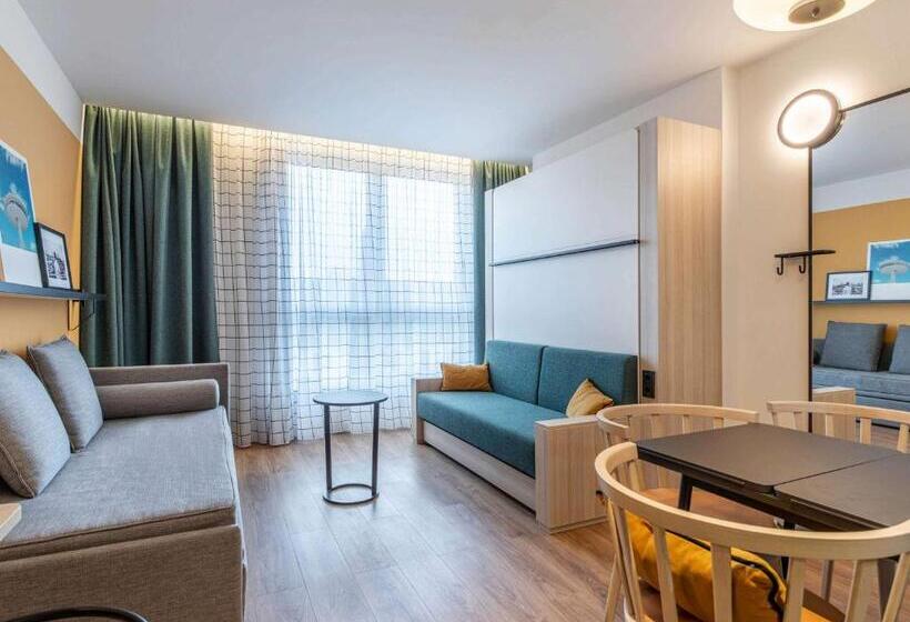 Aparthotel Adagio Access Porte De Camargue