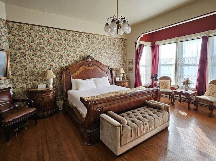 مبيت وإفطار Starrett House