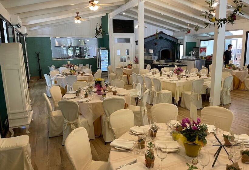 فندق فئة نجمة واحدة L Isola Dei Sapori Boutique