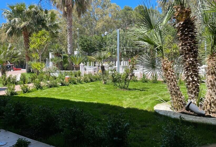 فندق فئة نجمة واحدة L Isola Dei Sapori Boutique